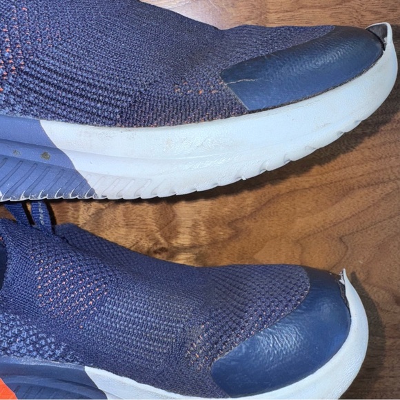 Skechers Kids Blue Slip-On Sneakers. Size 1. - Picture 12 of 15